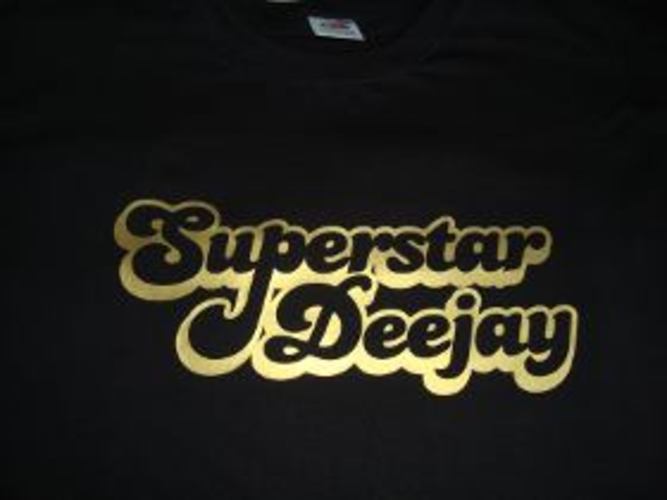 Superstar DJ